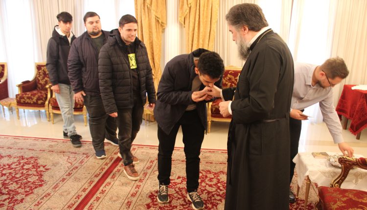 Μεγάλη-ανταπόκριση-των-νέων-στο-κάλεσμα-αγάπης-της-ΙΜ.-Σερρών-ενόψει-Χριστουγέννων