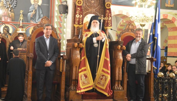 Εσπερινός-Χριστουγέννων-στον-Μητροπολιτικό-Ιερό-Ναό-Αγίου-Γεωργίου-Νεαπόλεως