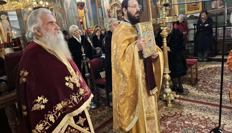 Η-εορτή-των-Χριστουγέννων-στον-Ιερό-Ναό-Αγίου-Νικολάου-Ερέτριας