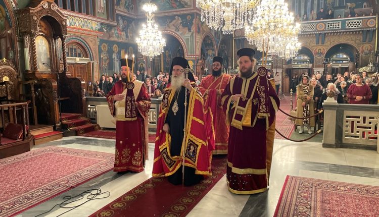 Η-εορτή-των-Χριστουγέννων-στην-Μητρόπολη-Κορίνθου