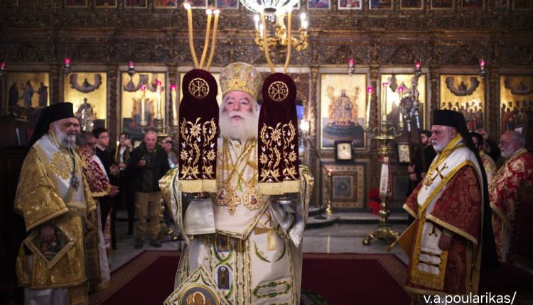 Η-εορτή-των-Χριστουγέννων-στο-Κάιρο