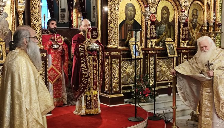 Άφατη-κατάνυξη-για-τα-Άγια-Χριστούγεννα,-στον-iερό-nαό-Αγίου-Δημητρίου-Αμπελοκήπων