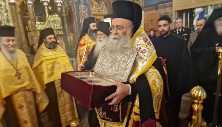 Υποδοχή-Τιμίων-Δώρων-στη-Δράμα-από-το-Άγιον-Όρος