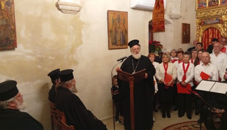 Ο-Αρκαλοχωρίου-Ανδρέας-στη-Χριστουγεννιάτικη-εκδήλωση-του-ΙΝ.-Τιμίου-Σταυρού-στο-Δεμάτι-Μονοφατσίου