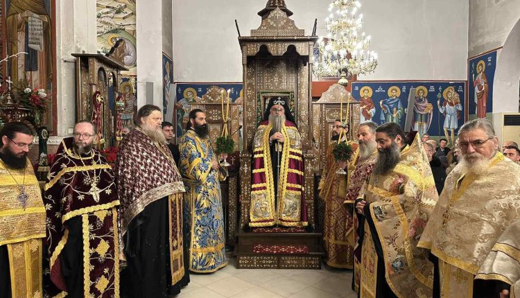 Ο-Επίσκοπος-Αλμωπίας-στην-πανήγυρη-του-Ιερού-Ναού-Αγίου-Στεφάνου-Σκύδρας