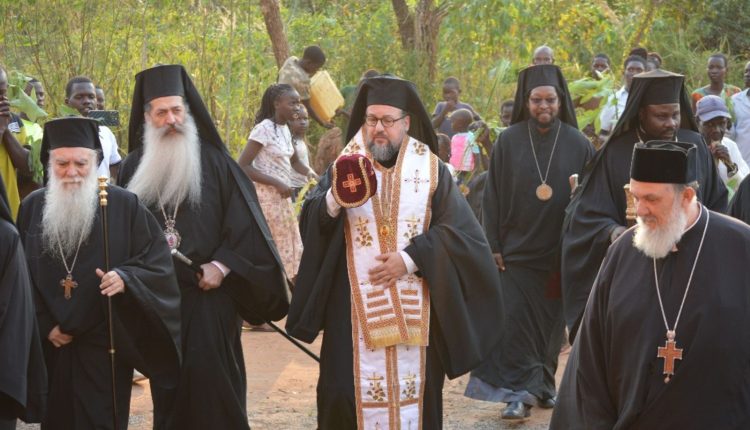 Μέγας-Πολυαρχιερατικός-Εσπερινός-Εγκαινίων-Ιερού-Ναού-Αγίου-Νικολάου-στη-Βόρεια-Ουγκάντα