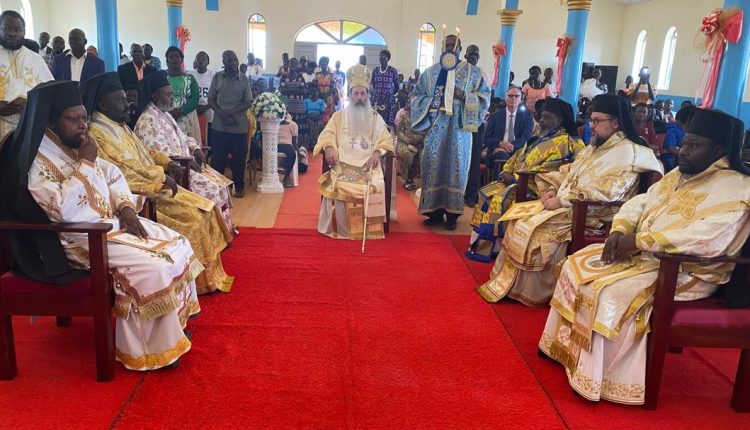 Πολυαρχιερατικά-Εγκαίνια-και-Χειροτονία-στην-Βόρεια-Ουγκάντα
