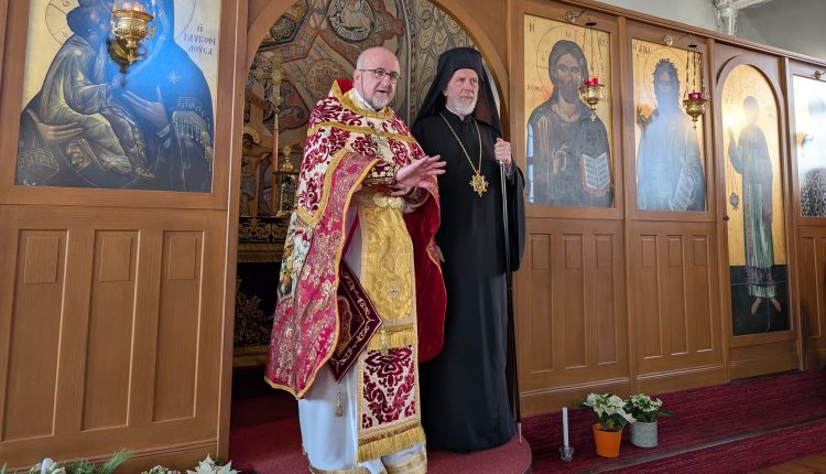 Ο-Μητροπολίτης-Σουηδίας-στον-Ι.-Ναό-Αποστόλου-Παύλου-Ουψάλης