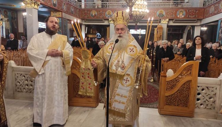 Η-εορτή-της-Συνάξεως-της-Υπεραγίας-Θεοτόκου-στην-Ιερά-Μητρόπολη-Κορίνθου