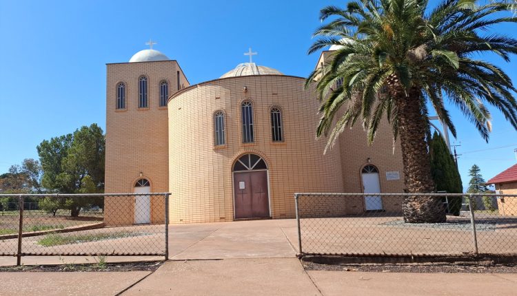 Επισκοπή-Αδελαΐδος:-Ιστορική-Γεν.-Συνέλευση-της-Ενορίας-Κοινότητος-Αγίων-Κωνσταντίνου-και-Ελένης-whyalla