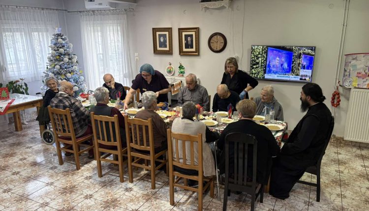 Αυγουστίνειο-Γηροκομείο-Φλώρινας:-Χριστούγεννα-προσφοράς-από-τον-Πρόεδρο-της-Ελληνικής-Δημοκρατίας