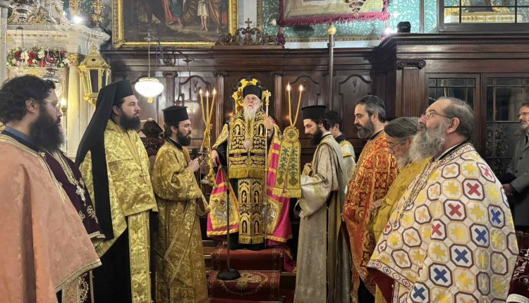 Κερκύρας-Νεκτάριος:-Να-ατενίσουμε-με-αισιοδοξία-το-ανατέλλων-Νέον-Έτος