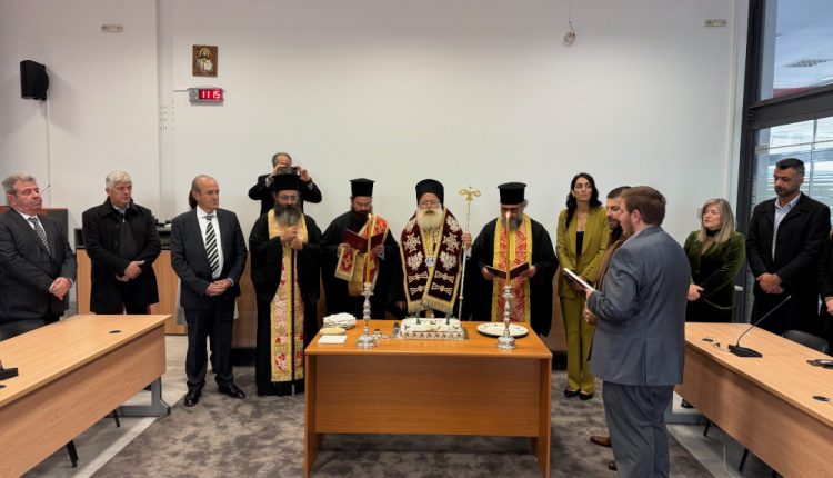 h-Κοπή-της-Βασιλόπιτας-στο-Δημοτικό-Συμβούλιο-Ιεράπετρας