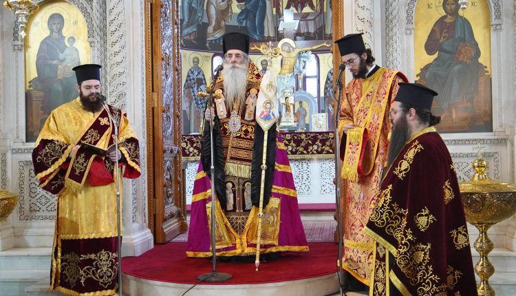 Πειραιώς:-«Ο-Κύριός-μας-μπήκε-στην-ιστορία-για-να-ανεβάσει-εμάς-στους-ουρανούς»