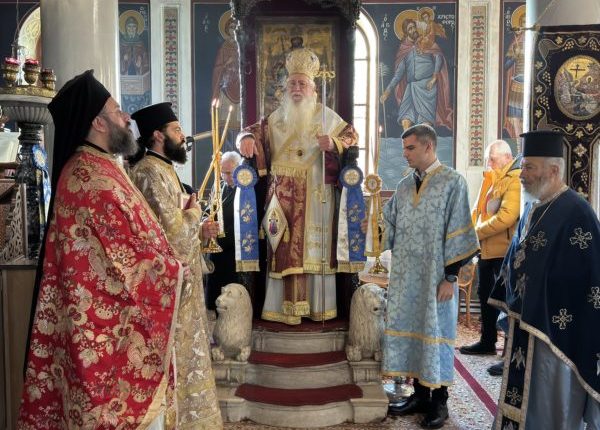 Θεία-Λειτουργία-και-τη-Δοξολογία-για-το-νέο-έτος-στην-Ιερά-Μητρόπολη-Θηβών