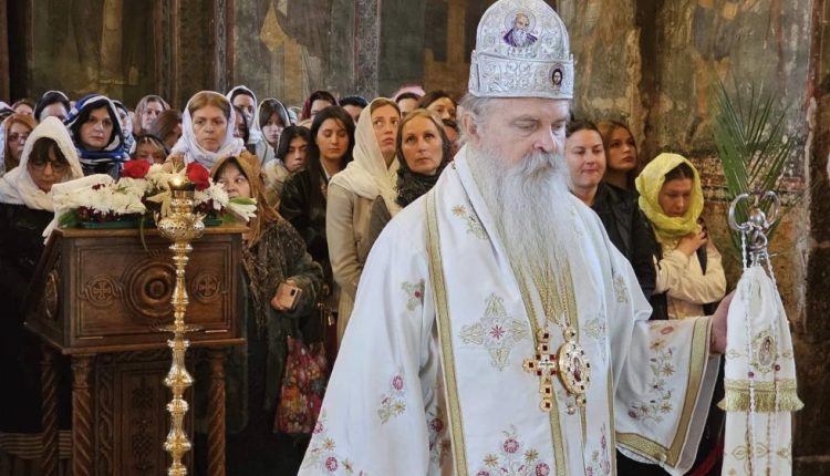 Ράσκας-Θεοδόσιος:-“Η-ζωή-στο-Κοσσυφοπέδιο-και-τα-Μετόχια-είναι-μια-διαρκής-βίωση-του-Σταυρού-και-της-Ανάστασης”