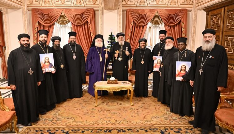 Ο-Αλεξανδρείας-Θεόδωρος-στον-Πατριάρχη-των-Κοπτών