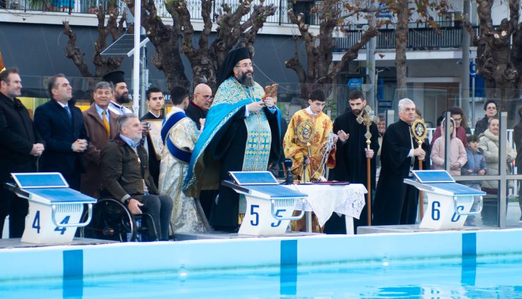Ο-Αγιασμός-των-υδάτων-στο-κολυμβητήριο-Καλαμάτας