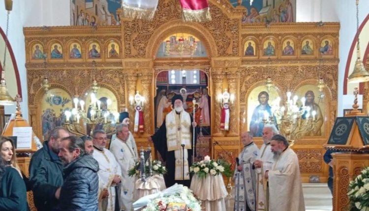 Εξόδιος-ακολουθία-μακαριστού-Νικολάου-Φιλιππάκη