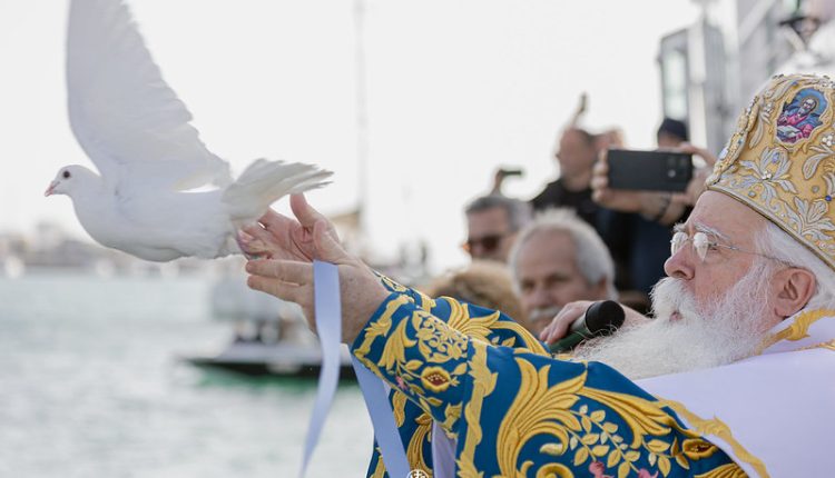 Λαμπρά-τα-Θεοφάνεια-στον-Βόλο