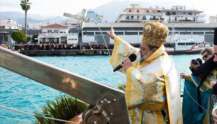 Λαμπρός-ο-εορτασμός-των-Θεοφανείων-στην-Καλαμάτα