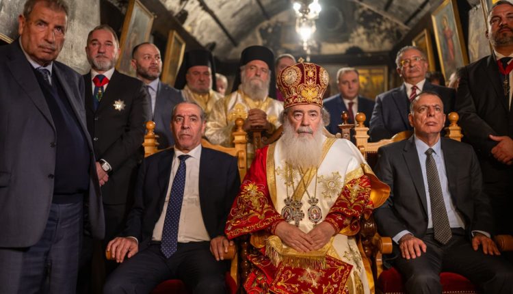 Μήνυμα-ειρήνης-και-πνευματικής-δέσμευσης-από-τη-Βασιλική-της-Γεννήσεως-στη-Βηθλεέμ-για-την-προστασία-της-Αγίας-Γης