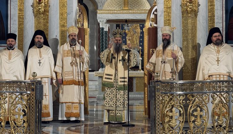 Η-Θεία-Λειτουργία-των-Χριστουγέννων-στο-Βελιγράδι