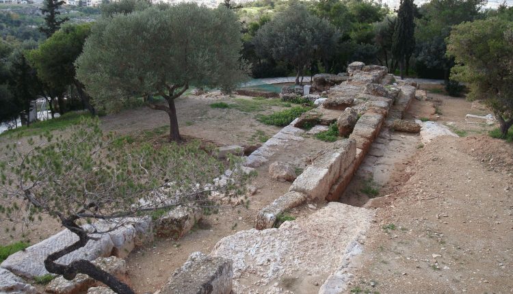 Υπουργείο-Πολιτισμού:-Ανάδειξη-του-Διατειχίσματος-στον-αρχαιολογικό-χώρο-των-Δυτικών-Λόφων-της-Ακρόπολης