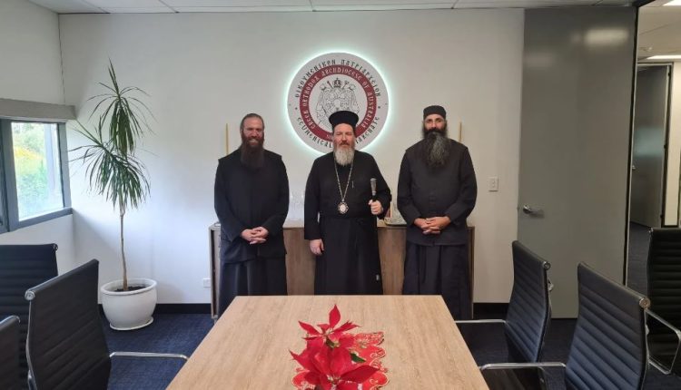 Ο-Επίσκοπος-Νοτίου-Μαδαγασκάρης-Πρόδρομος-στην-Ι.-Επισκοπή-Πέρθης