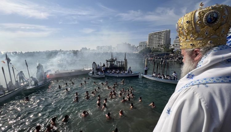 Εορτή-των-Θεοφανείων-στην-Ιερά-Μητρόπολη-Κιτίου