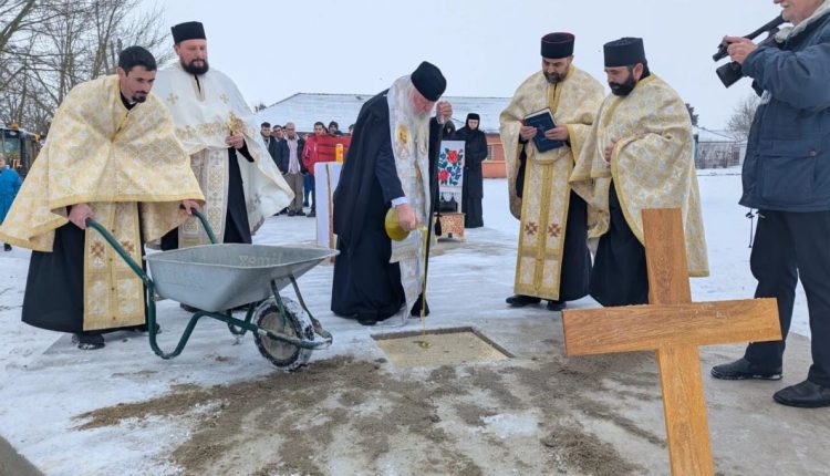 Το-Ψυχιατρικό-Νοσοκομείο-Τζεμπέλ-θα-αποκτήσει-παρεκκλήσι:-Ο-Μητροπολίτης-Βανάτου-έθεσε-τον-θεμέλιο-λίθο
