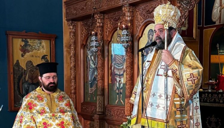 Ο-Επίσκοπος-Βρισβάνης-στην-Ενορία-–-Κοινότητα-Αγίου-Γεωργίου-την-Πρωτοχρονιά