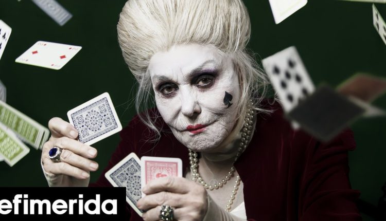 Πρώτη-φωτογράφιση-του-θιάσου-για-τη-«Ντάμα-Πίκα»-του-Πούσκιν-με-την-Μπέττυ-Αρβανίτη-στο-Θέατρο-Οδού-Κεφαλληνίας