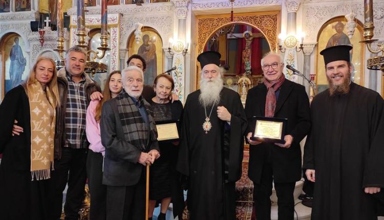 Αρχιερατική-Θεία-Λειτουργία-στον-ΙΝ.-Ευαγγελισμού-της-Θεοτόκου-Αγίων-Θεοδώρων