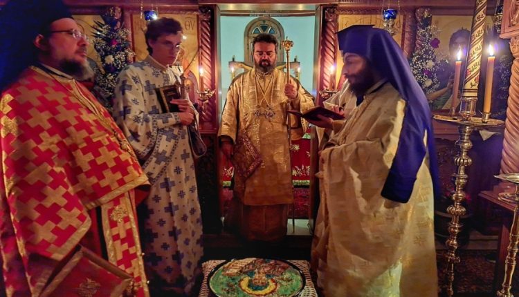 Ιερά-Αγρυπνία-στην-Ιερά-Μονή-Οσίου-Μαξίμου-του-Καυσοκαλύβη-Παπικίου-Όρους