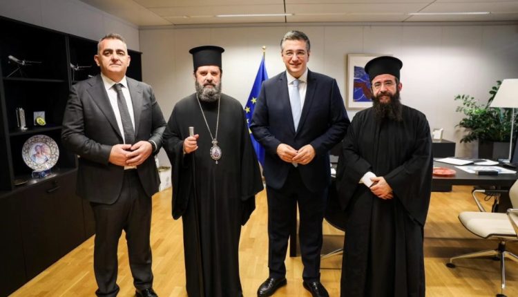 Στις-Βρυξέλλες-ο-Αρχιεπίσκοπος-Αλβανίας