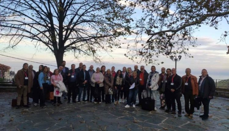 Στον-Πλάτανο-Αλμυρού-οι-«Λειτουργοί-Υγείας-της-Αγάπης»