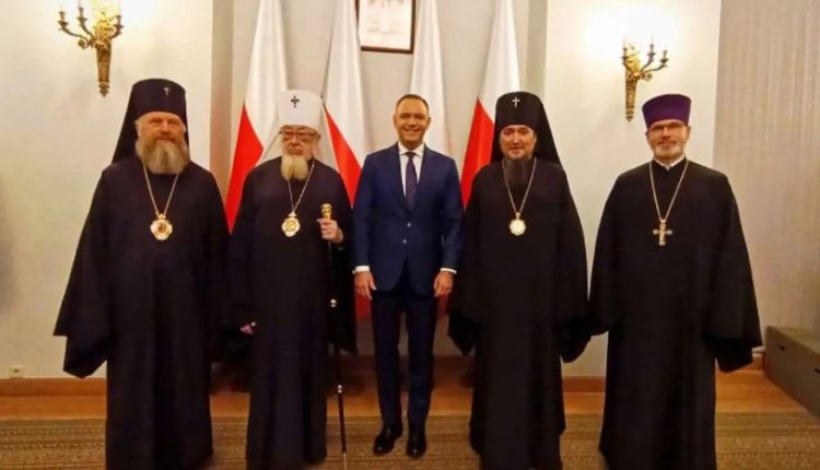 Βαρσοβία:-Συνάντηση-Μητροπολίτη-Σάββα-με-τον-Πρόεδρο-της-Πολωνίας,-Κάρολ-Ναβρότσκι