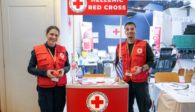 Ο-Ελληνικός-Ερυθρός-Σταυρός-συγκέντρωσε-16070-Μονάδες-Αίματος-και-5.536-Δείγματα-Μυελού-των-Οστών-το-2025