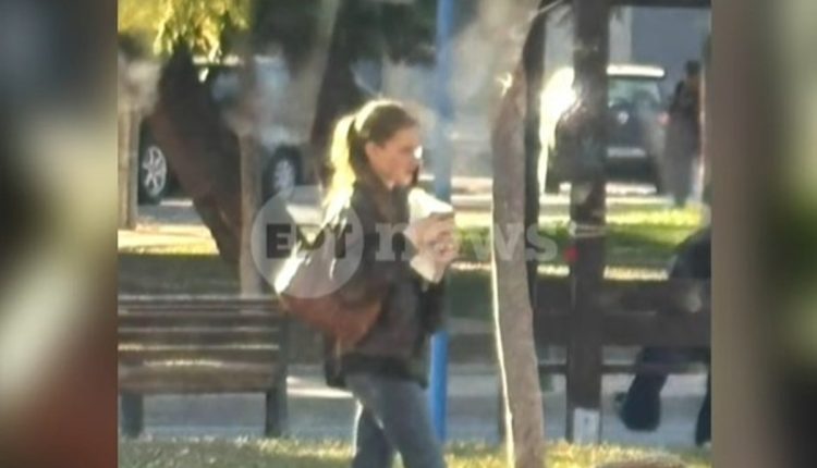 Καλά-κρατεί-το-μυστήριο-με-την-εξαφάνιση-της-16χρονης-Λόρας-–-Τι-είχαν-κρύψει-από-τις-Αρχές-οι-γονείς-της-και-το-σημείο-«κλειδί»-στην-Αθήνα-–-ertnews.gr