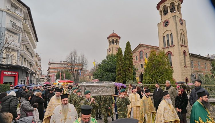 Πολυαρχιερατικό-Συλλείτουργο-και-Ιερά-Λιτανεία-για-τον-πολιούχο-της-Βεροίας-Όσιο-Αντώνιο-τον-nέο