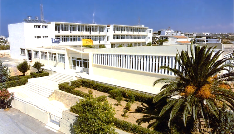 Η-Πατριαρχική-Ανωτάτη-Εκκλησιαστική-Ακαδημία-Κρήτης-στο-πλευρό-του-Οικουμενικού-Πατριάρχη