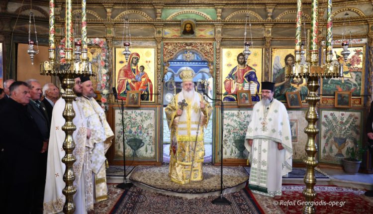 Η-πανήγυρη-του-Αγίου-Αθανασίου-στον-ομώνυμο-Ιερό-Ναό-της-Συκιάς-Σιθωνίας-(ΦΩΤΟ)