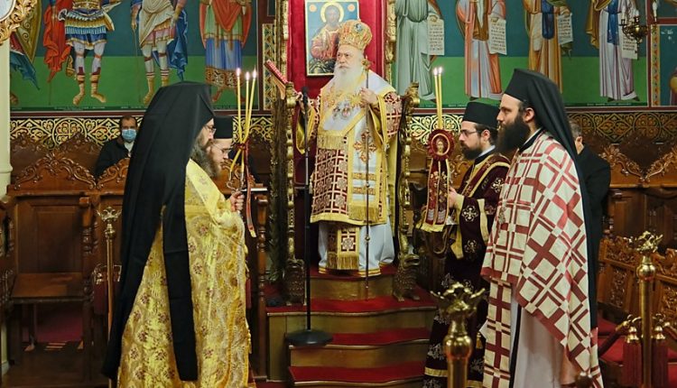 Η-εορτή-του-Αγίου-Αθανασίου-στην-Ιερά-Μονή-του-στη-Σφήνιτσα-Ημαθίας