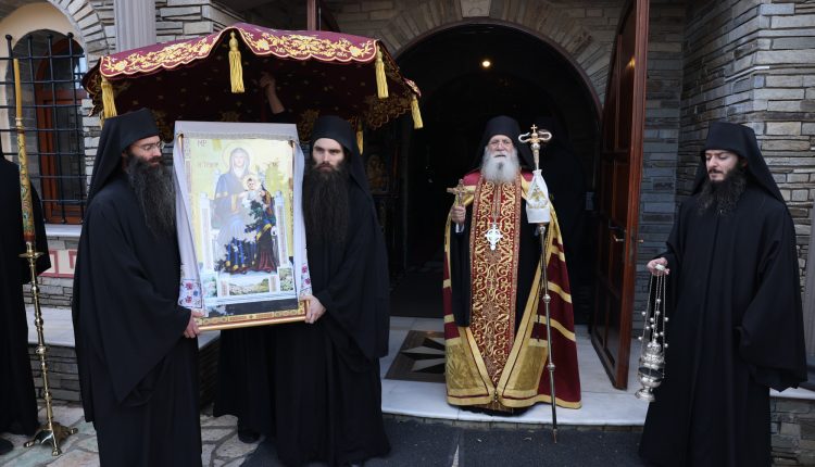 Ανάμνηση-θαύματος-της-Παναγίας-της-Τρικορφιώτισσας-και-η-εορτή-του-Αγίου-Χριστοφόρου-του-Παπουλάκου