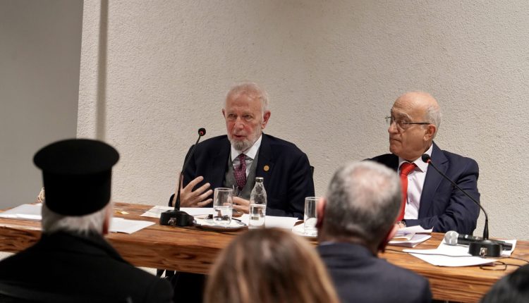 Ο-Οικουμενικός-Πατριάρχης-σε-εκδήλωση-της-Κοινότητος-Παναγίας-Παραμυθίας-Βλαχ-Σαράι