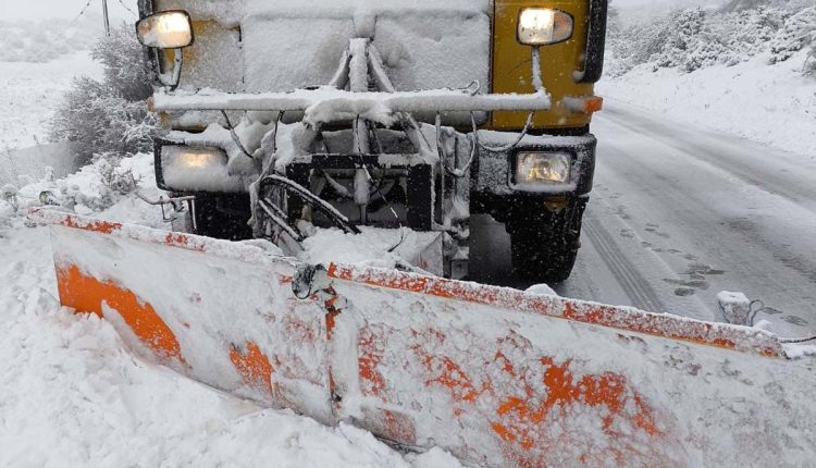 Αποχιονισμοί-από-την-Περιφέρεια-Πελοποννήσου-και-αυξημένη-επισκεψιμότητα-στα-ορεινά-της-Κορινθίας-–-Περιφέρεια-Πελοποννήσου