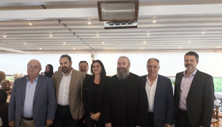 Ο-Μητροπολίτης-Φλωρίνης-Ειρηναίος-στην-Ενορία-του-Αγίου-Σπυρίδωνος-Σίδνεϊ