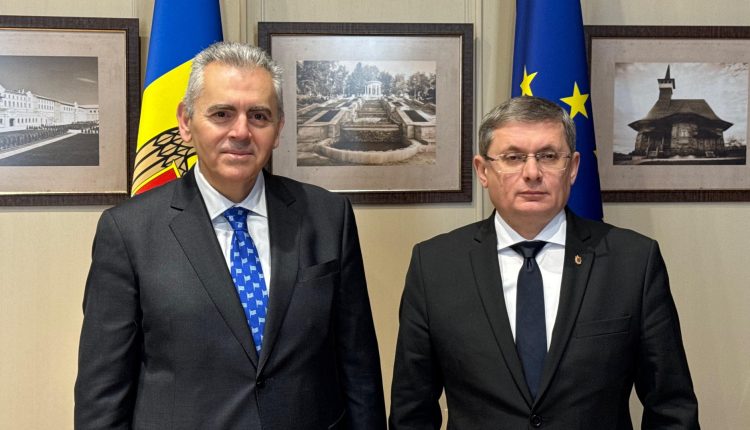 Συνάντηση-Μάξιμου-Χαρακόπουλου-με-Πρόεδρο-της-Βουλής-της-Μολδαβίας