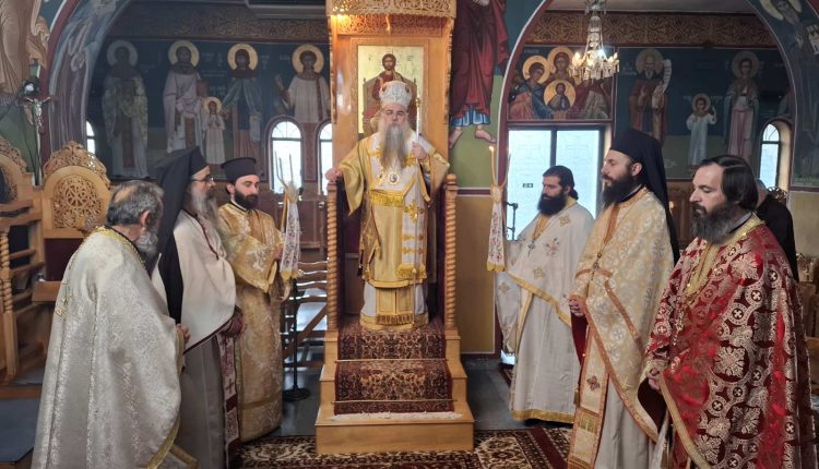 Αρχιερατική-Θεία-Λειτουργία-στην-πανήγυρη-της-Φιλώτειας